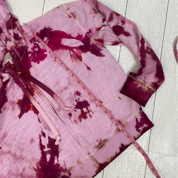 J.Crew Tie Dye Pink Valentine’s Day Cropped full zip Hoodie size S - Picture 7 of 12